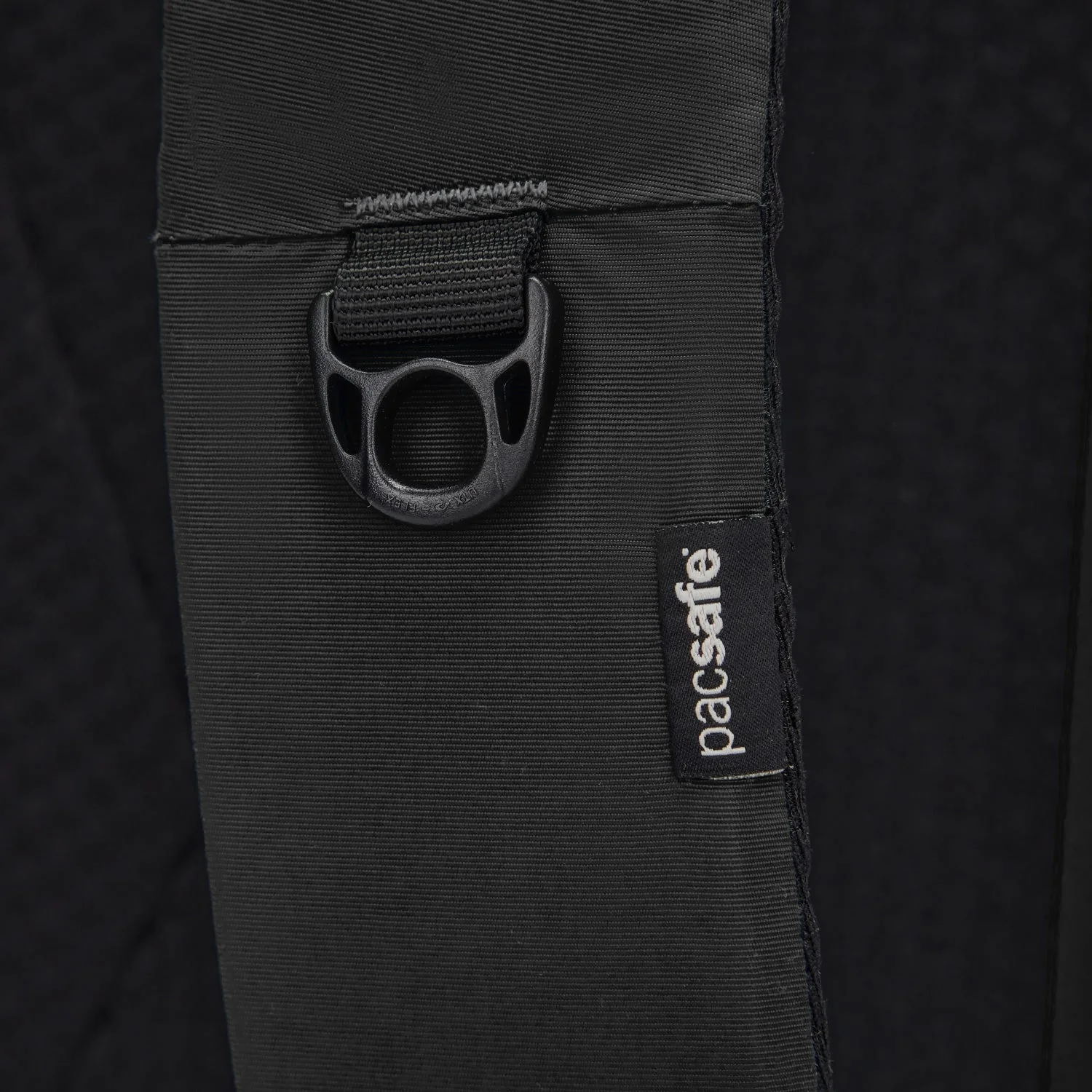Pacsafe® LS450 anti-theft 25L backpack - Image 23