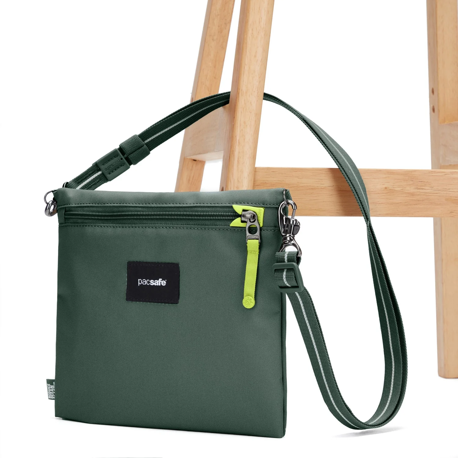 Pacsafe® GO anti-theft crossbody pouch - Image 67