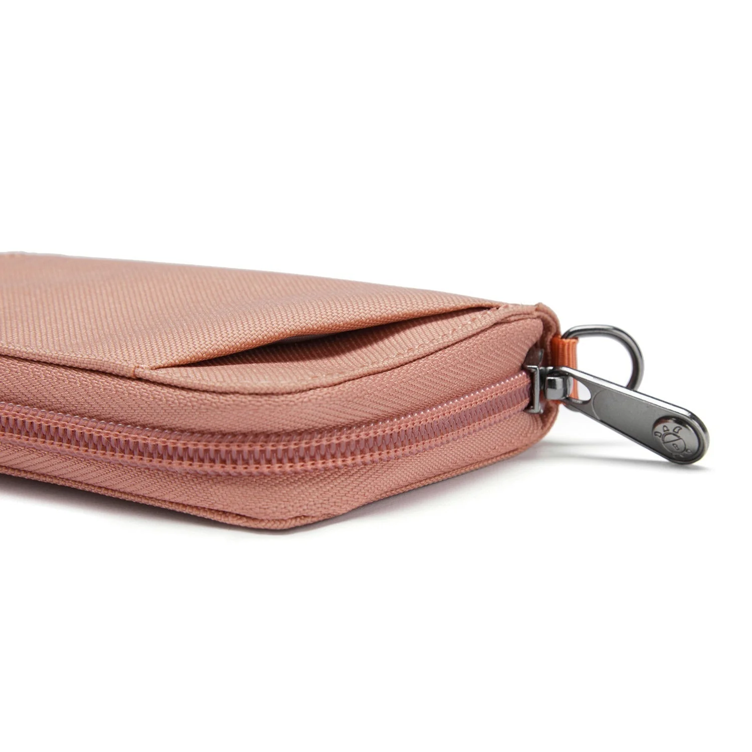Pacsafe® RFIDsafe™ RFID blocking card wallet - Image 21