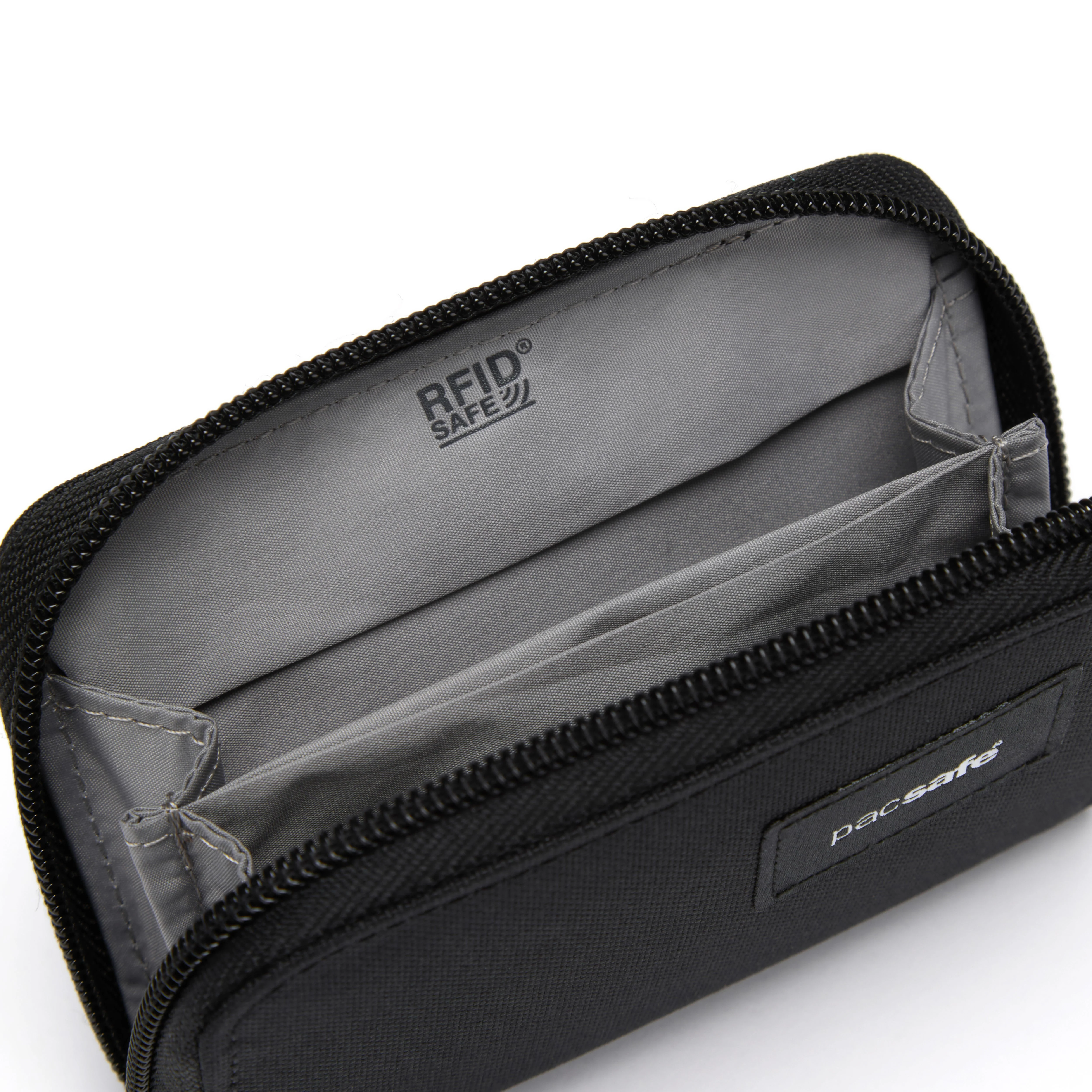 Pacsafe® RFIDsafe™ RFID blocking card wallet - Image 40