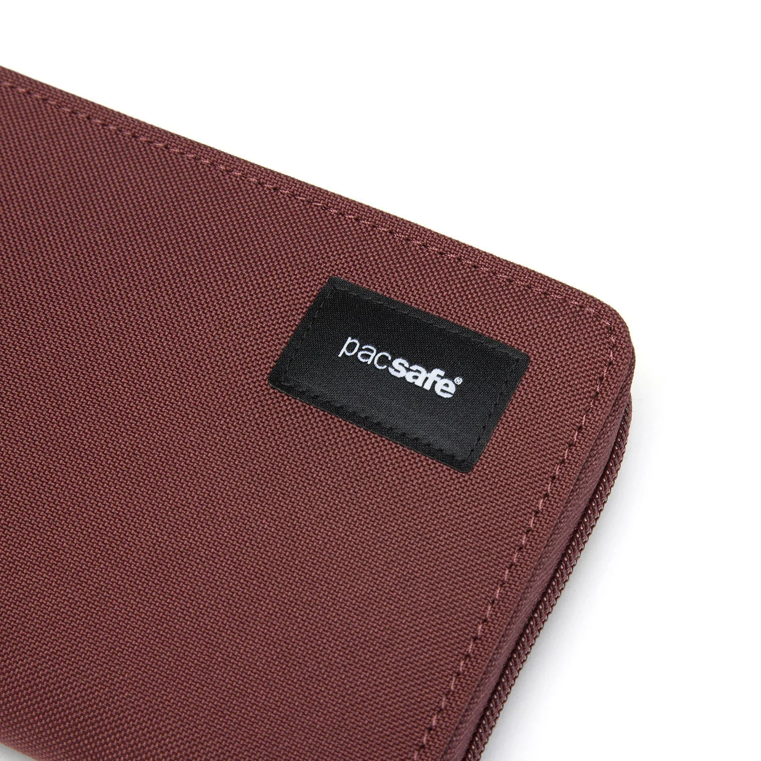 Pacsafe® RFIDsafe™ RFID blocking continental wallet - Image 8