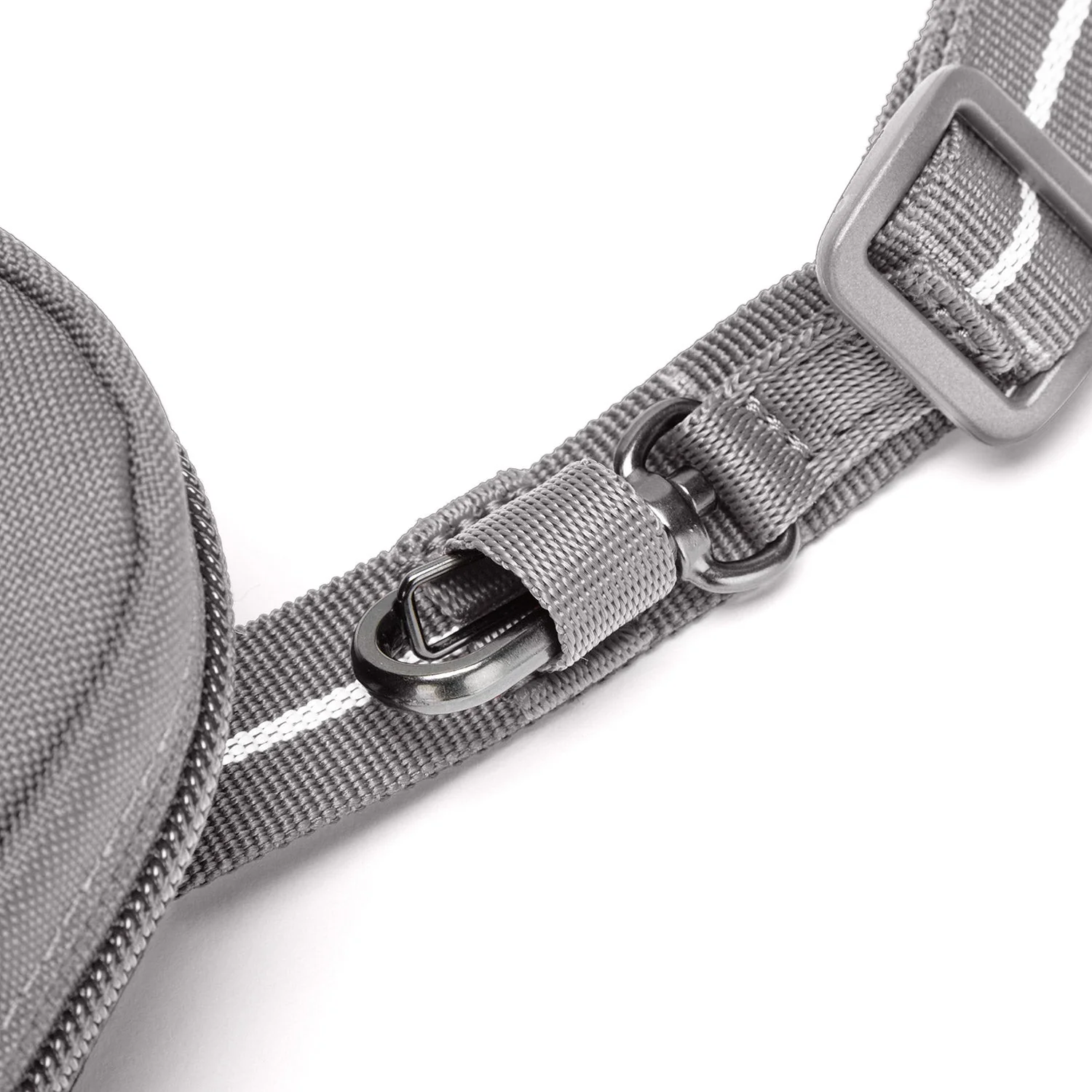 Pacsafe® RFIDsafe™ RFID blocking tech crossbody - Image 10
